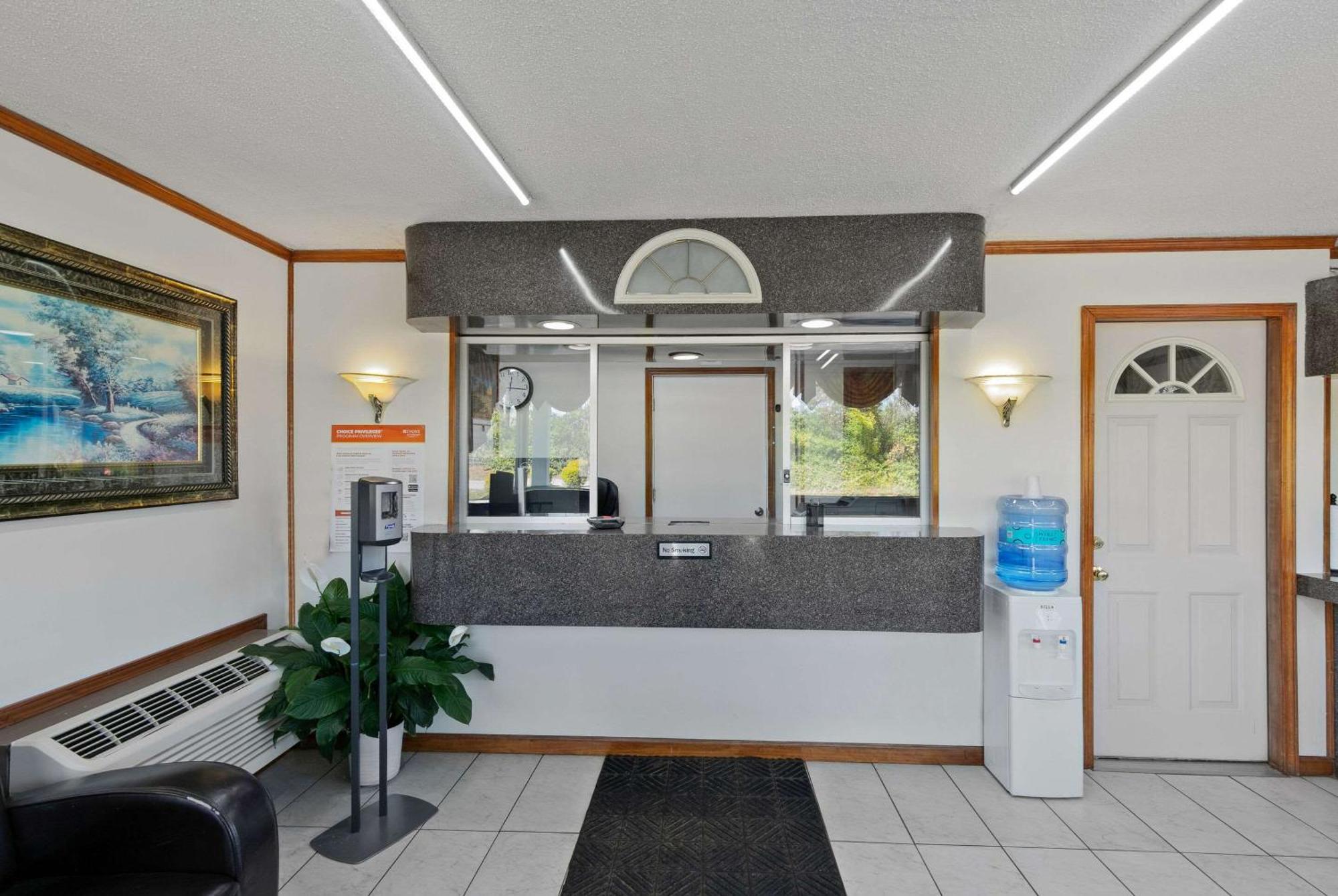 Econo Lodge Clemson Extérieur photo